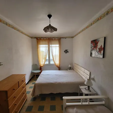 T3, 6 Couchages, Proche Et Commerces Нарбонн-Пляж